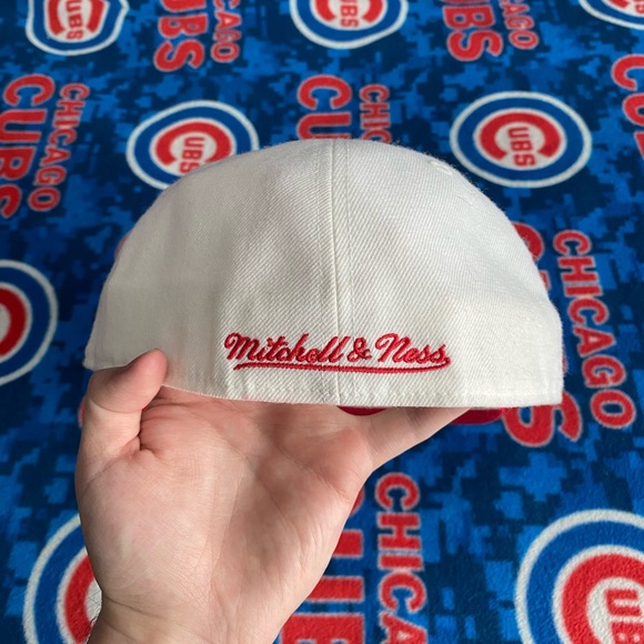 Mitchell and ness Chicago blackhawks SnapBack - Picture 3 of 6